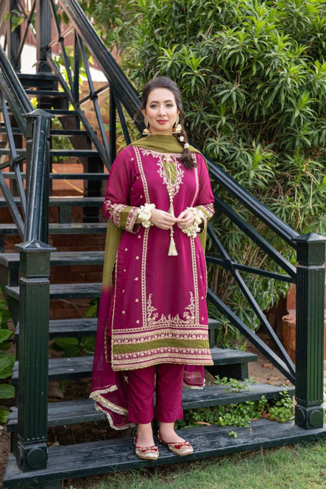 Omal Dhanak Embroidered 3 Piece | OL100
