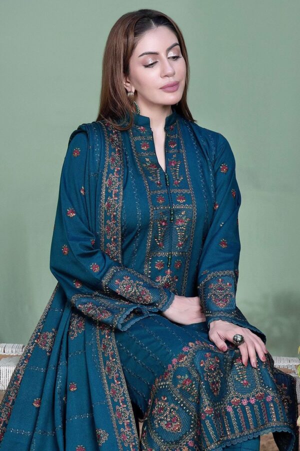 Mohagni Dhanak Embroidered 3 Piece | MG102