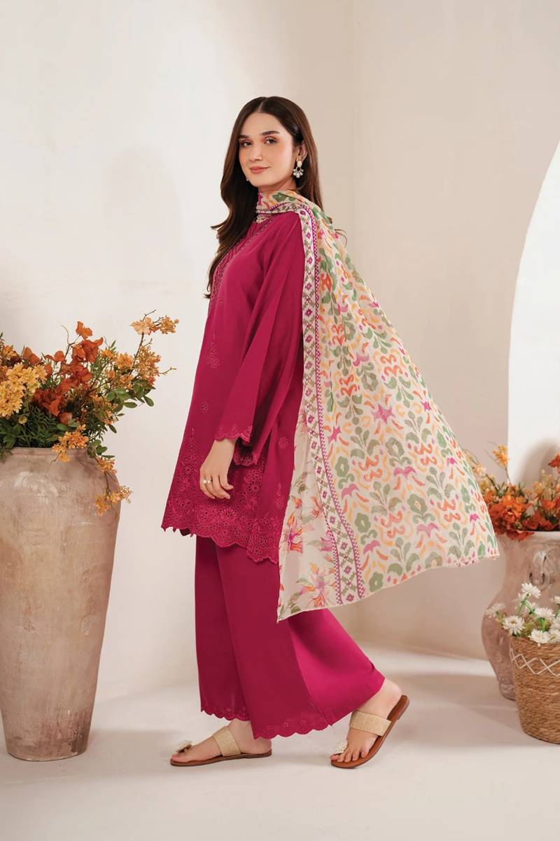 Sapphire Dhanak Embroidered 3 Piece | SP107