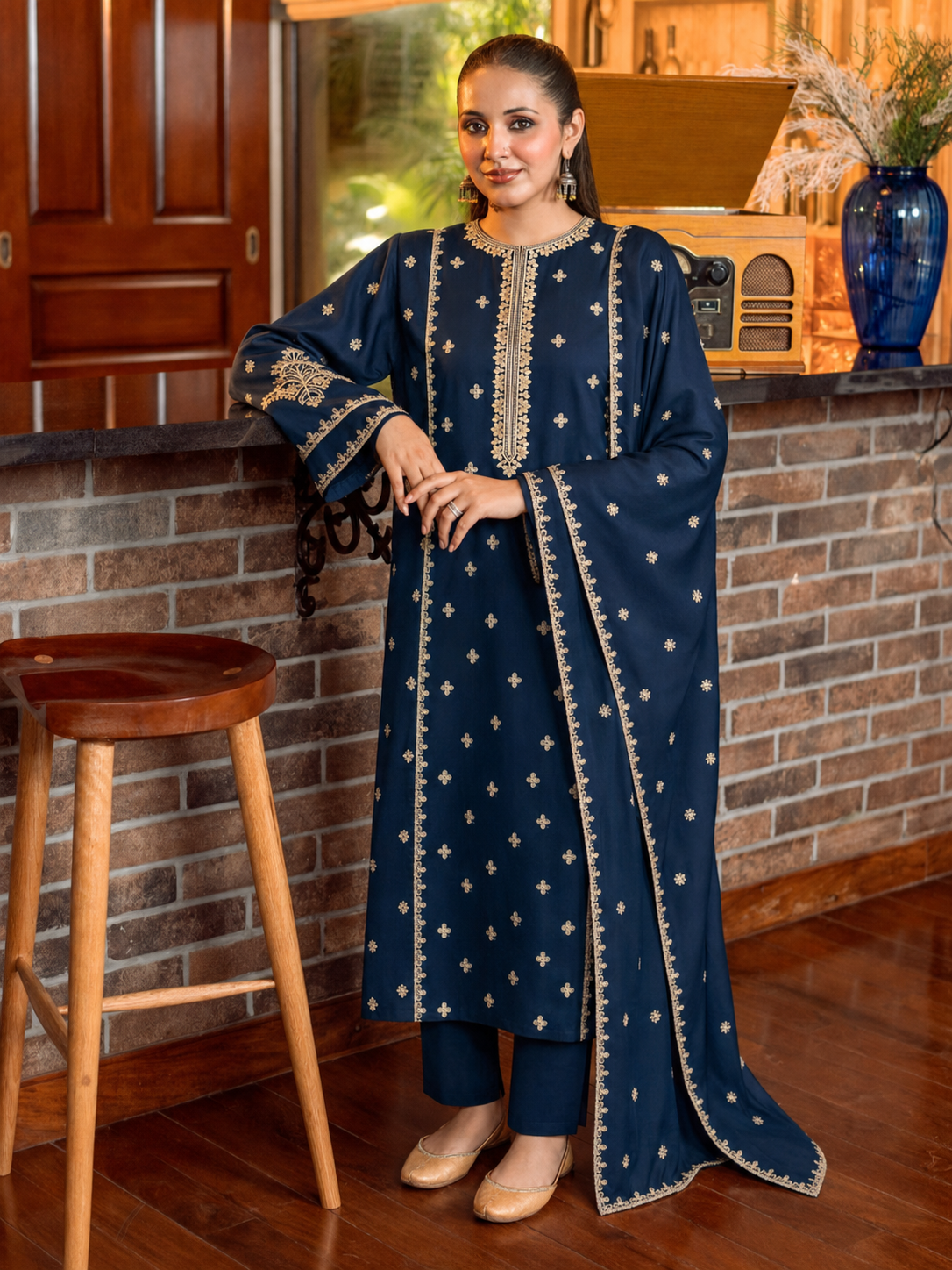 Urge Dhanak Embroidered 3 Piece | UE621