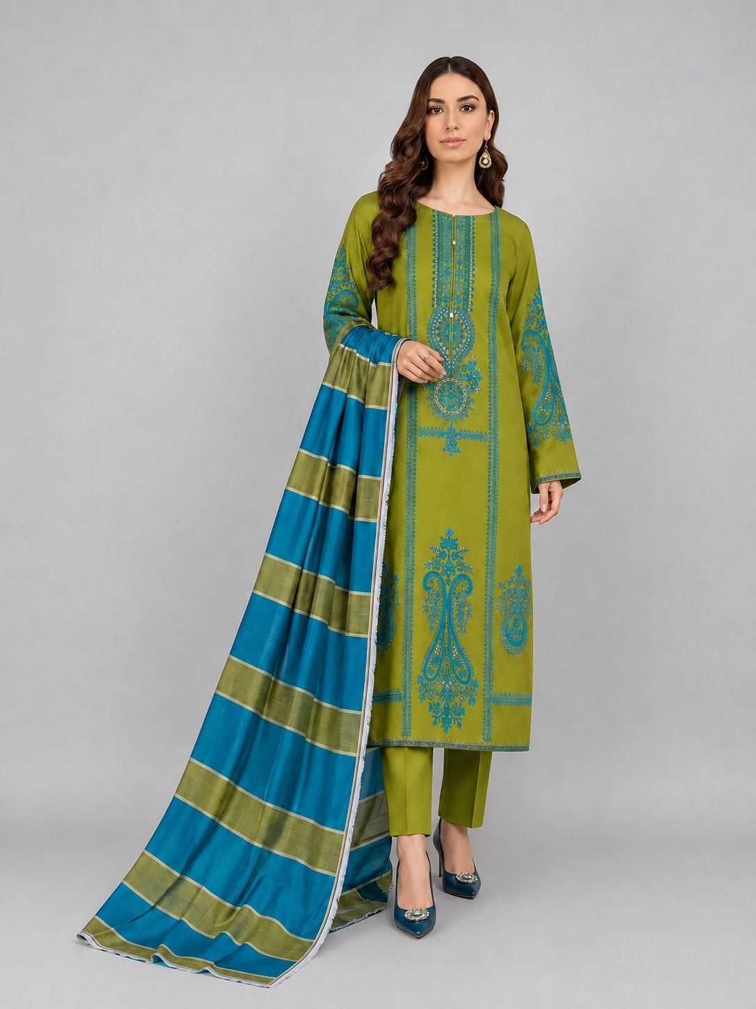 Maria B Dhanak Embroidered 3 Piece | BM302