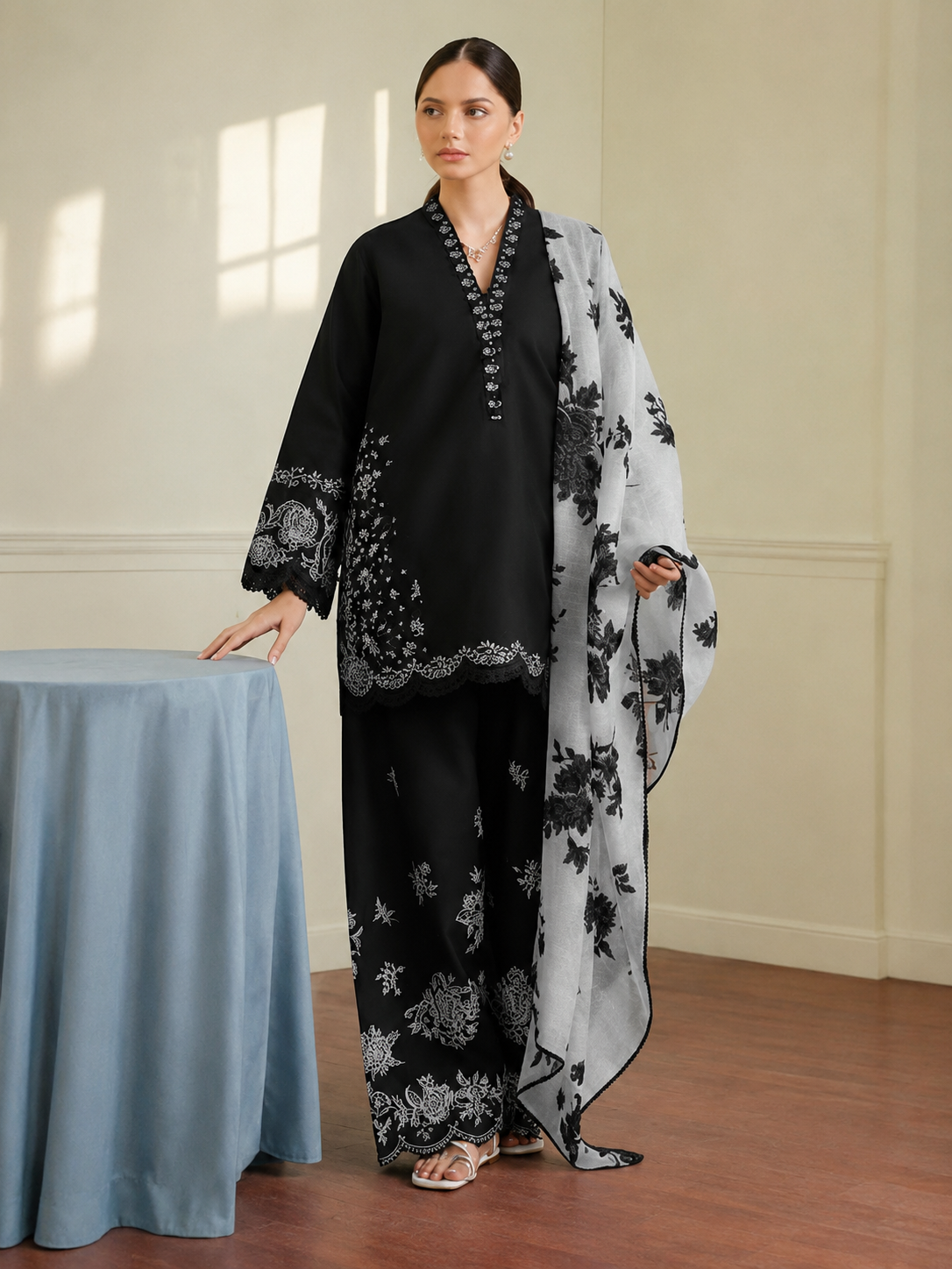 Urge Lawn Embroidered 3 Piece | UG223