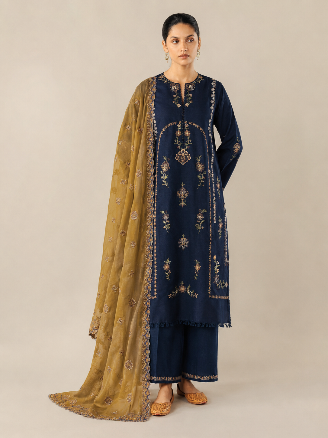 Zara Lawn Embroidered 3 Piece | ZR900