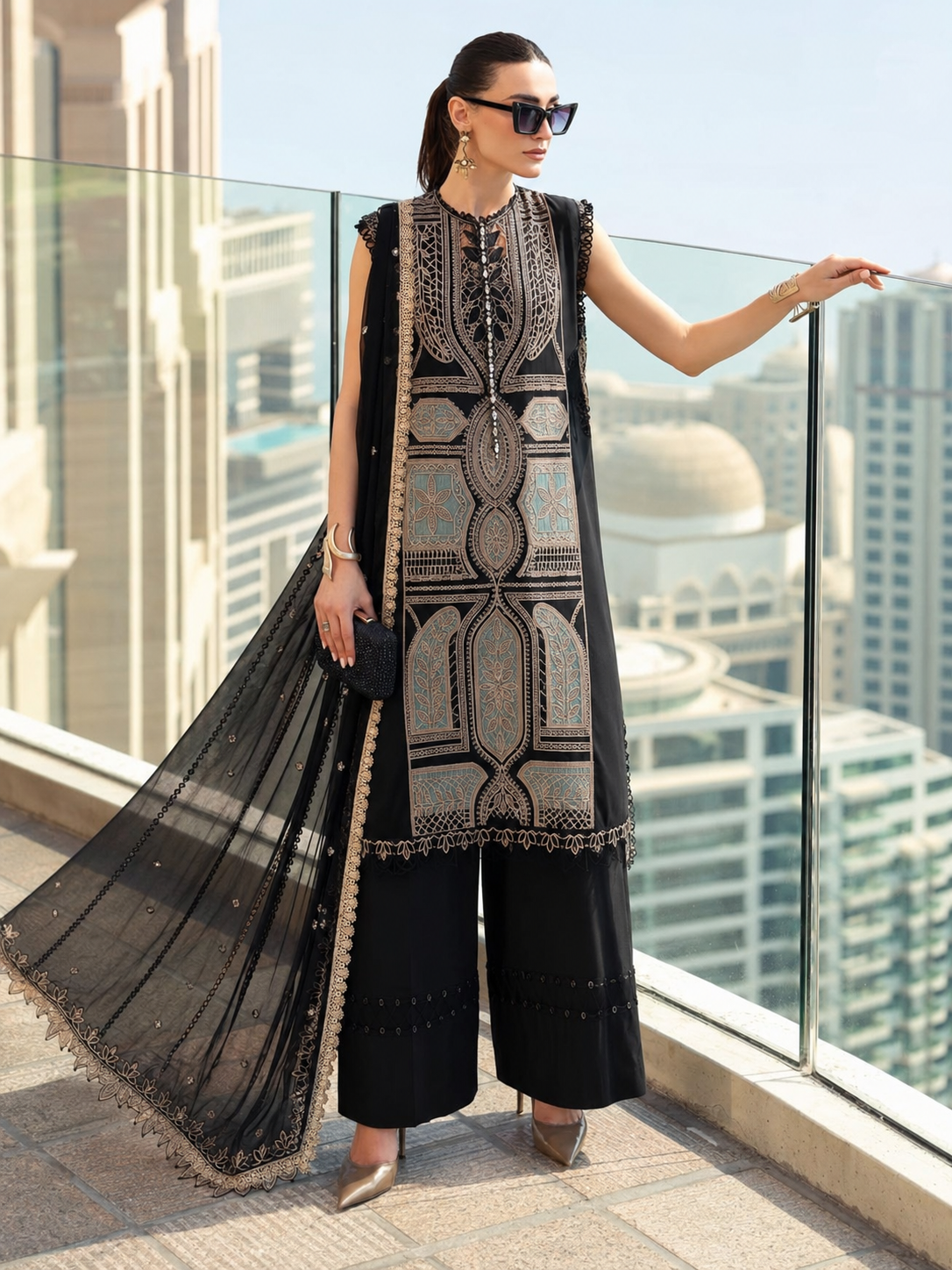 Maria B Lawn Embroidered 3 Piece | MB186