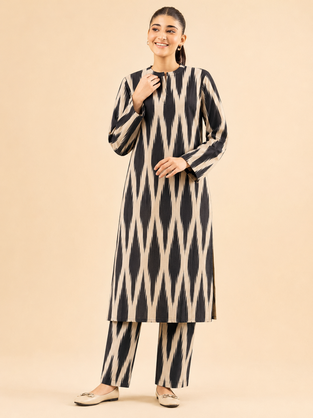Edenrobe Lawn Digital Printed 2 Piece | ER107
