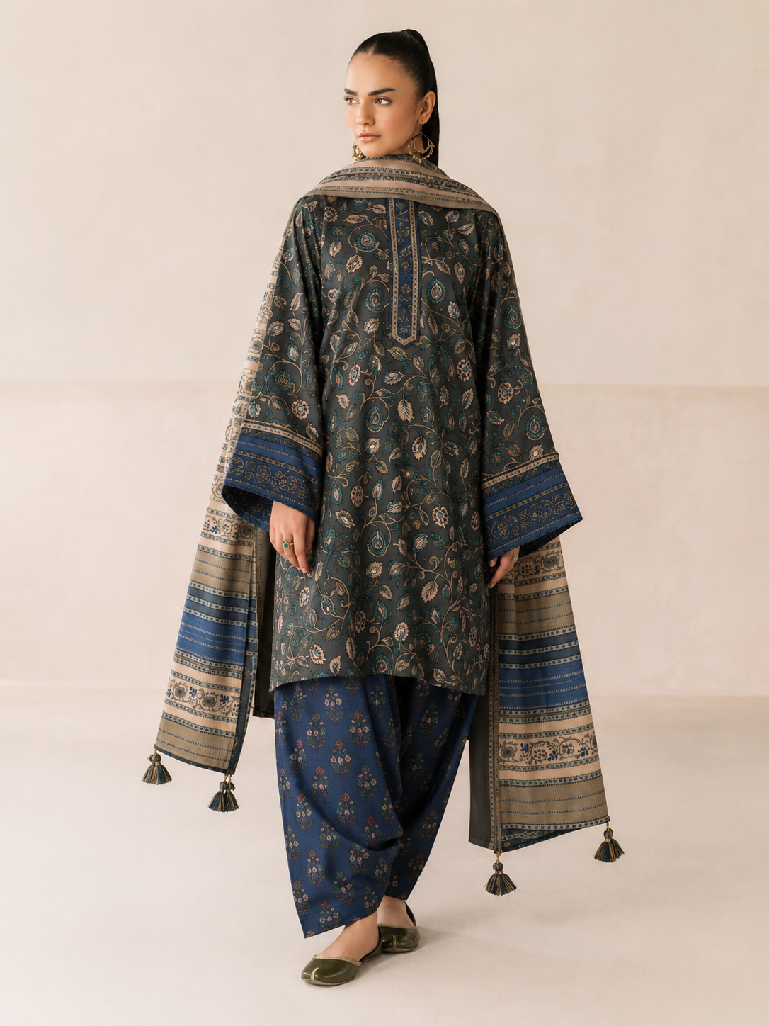 Baroque Lawn Digital Printed 3 Piece | BQ143
