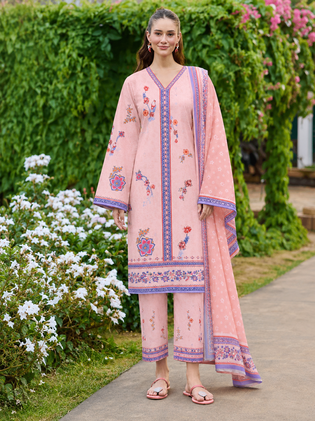 Farasha Lawn Digital Printed 3 Piece | FA105