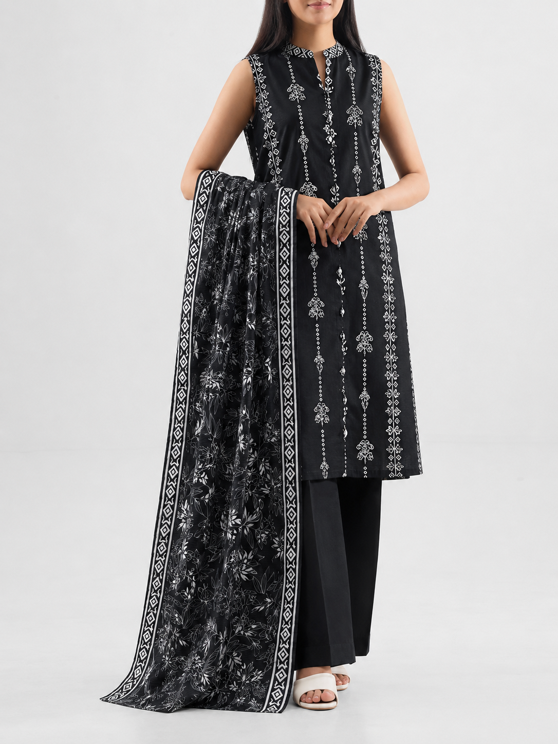 Saya Lawn Digital Printed 3 Piece | AY102