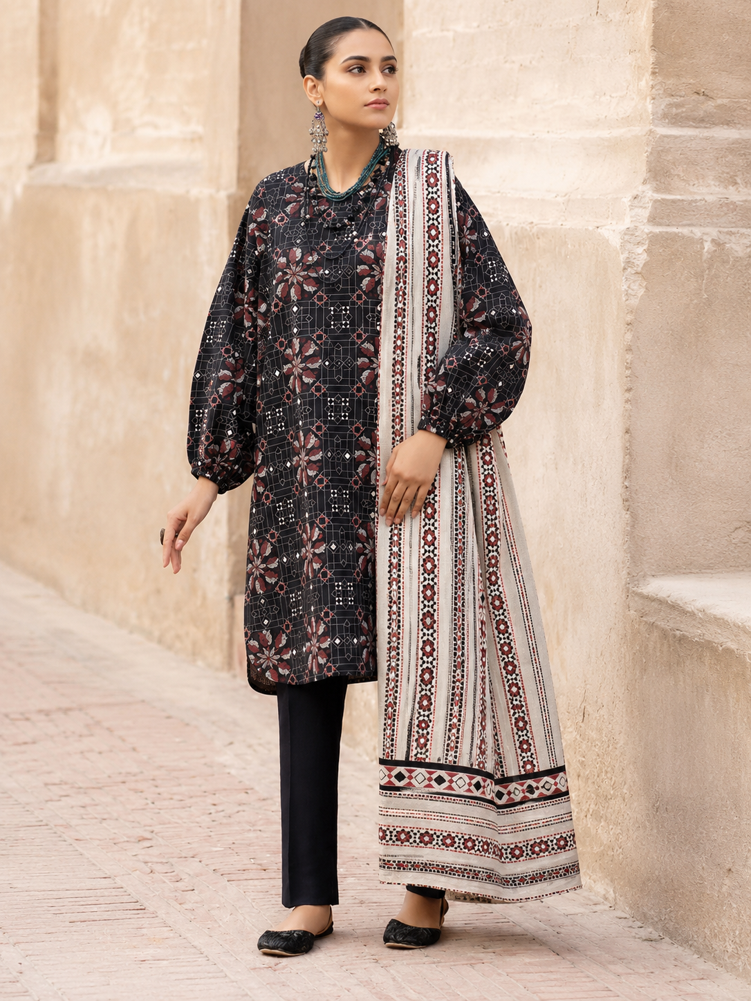 Saya Lawn Digital Printed 3 Piece | AY105