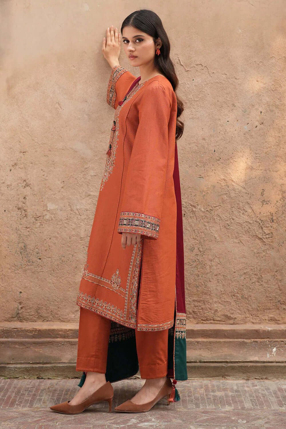 Jazmin Dhanak Embroidered 3 Piece | JZ102