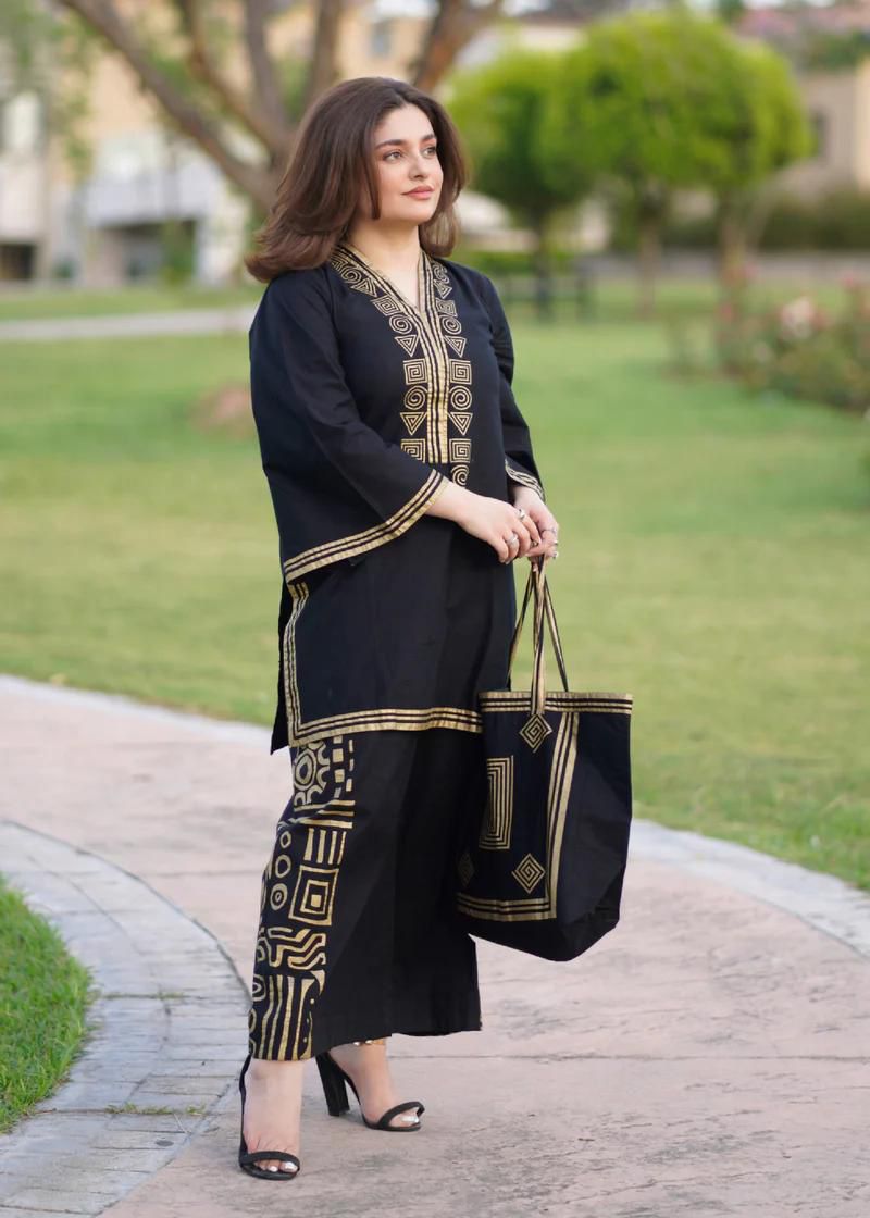 Lulusar Dhanak Embroidered 2 Piece | LR121