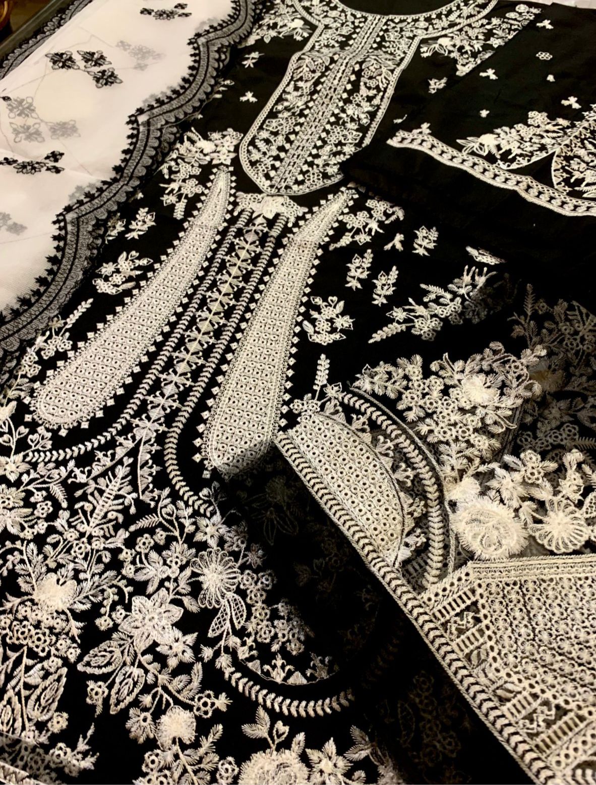 Charizma Dhanak Embroidered 3 Piece | CA100