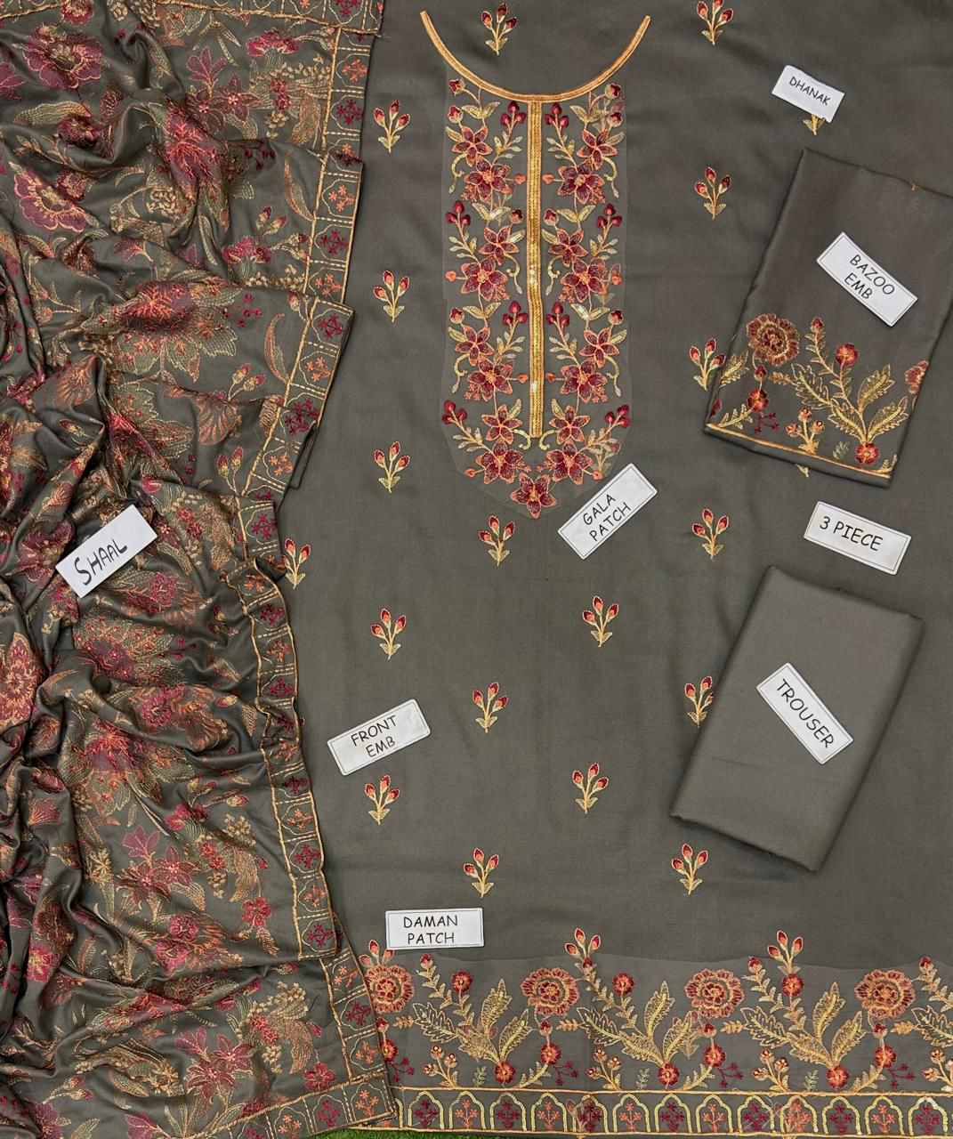 Bareeze Dhanak Embroidered 3 Piece | BZ109