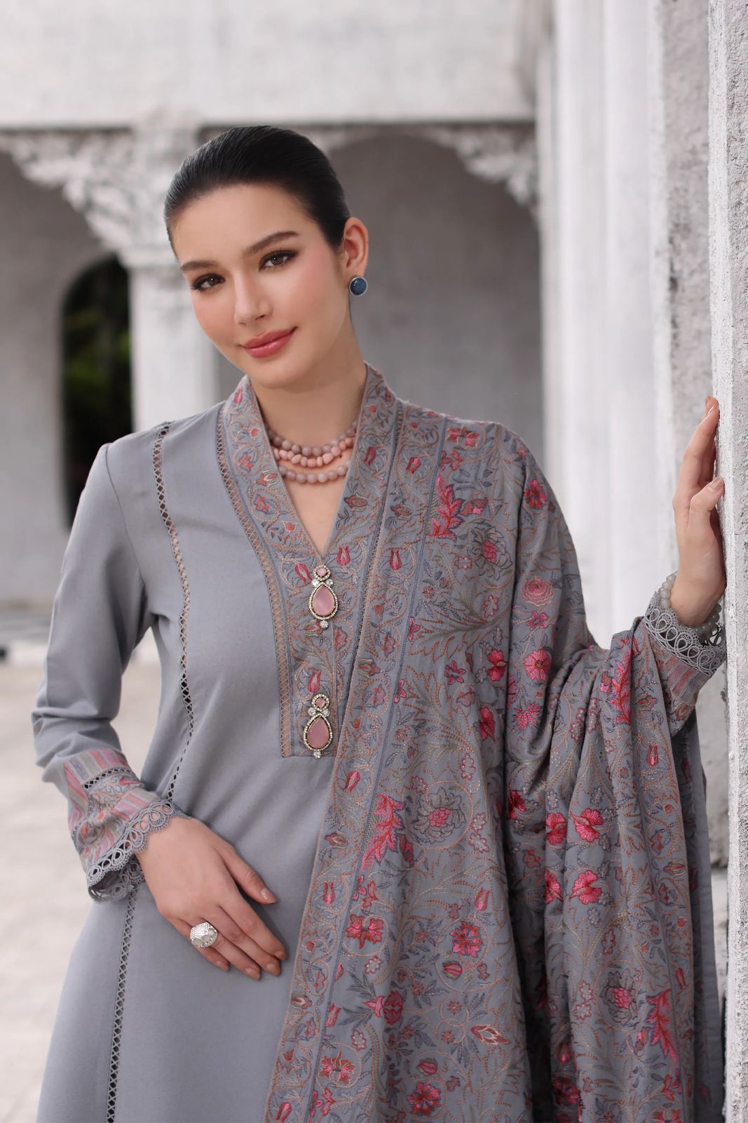 Bareeze Dhanak Embroidered 3 Piece | BZ103