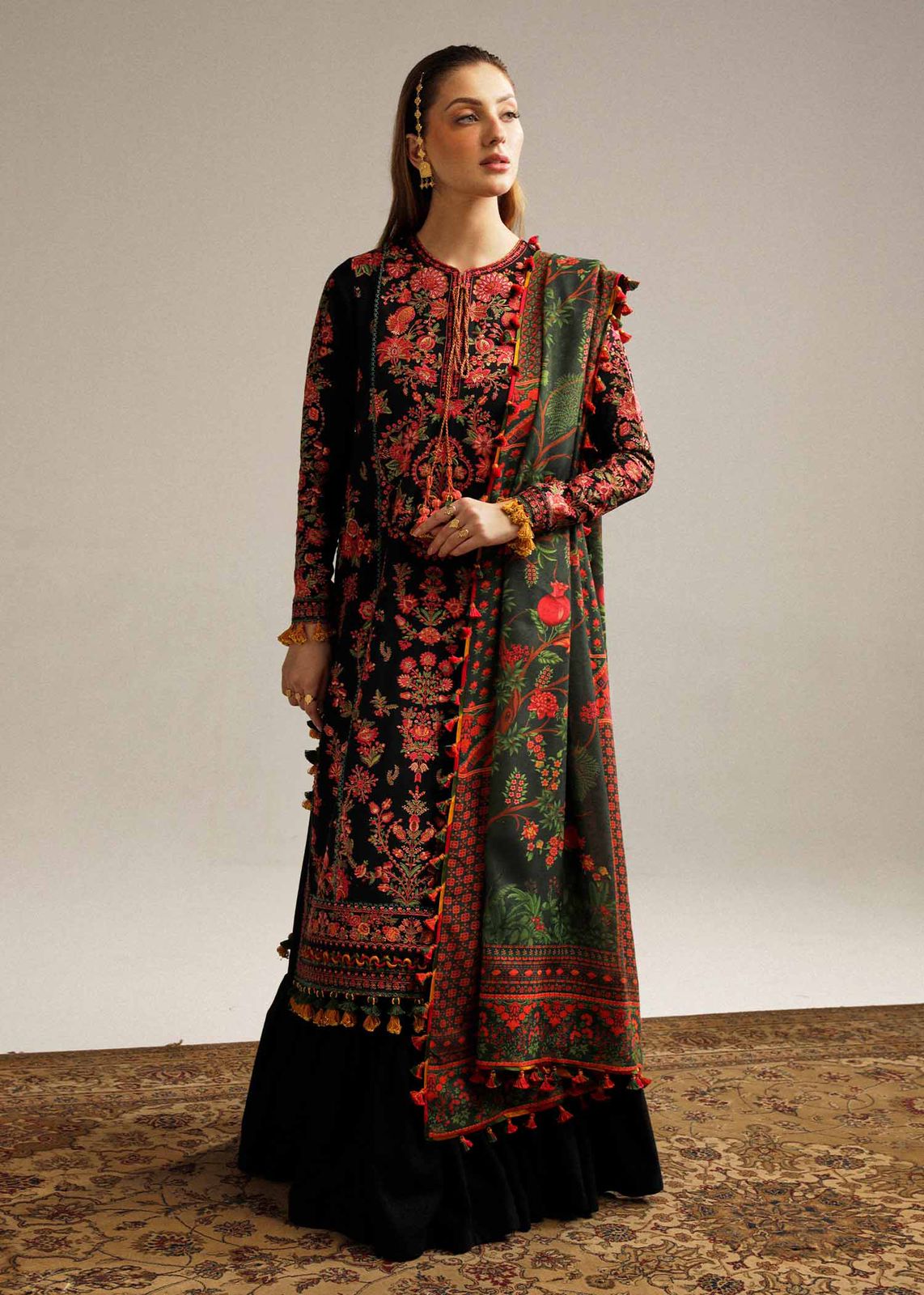 Hussain Rehar Dhanak Embroidered 3 Piece | HR101