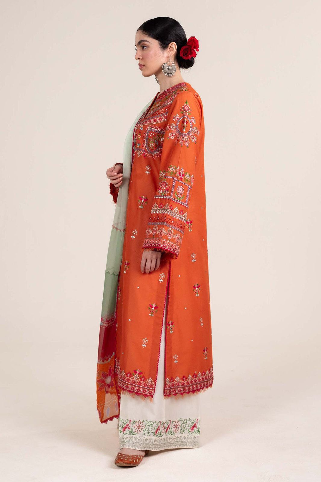 Zara Dhanak Embroidered 3 Piece | ZR111