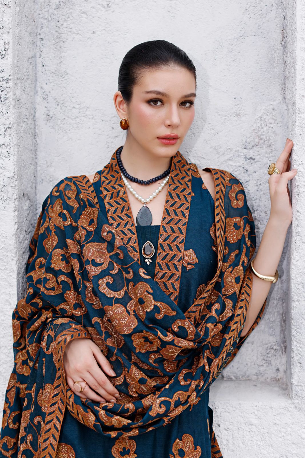 Bareeze Dhanak Embroidered 3 Piece | BZ116