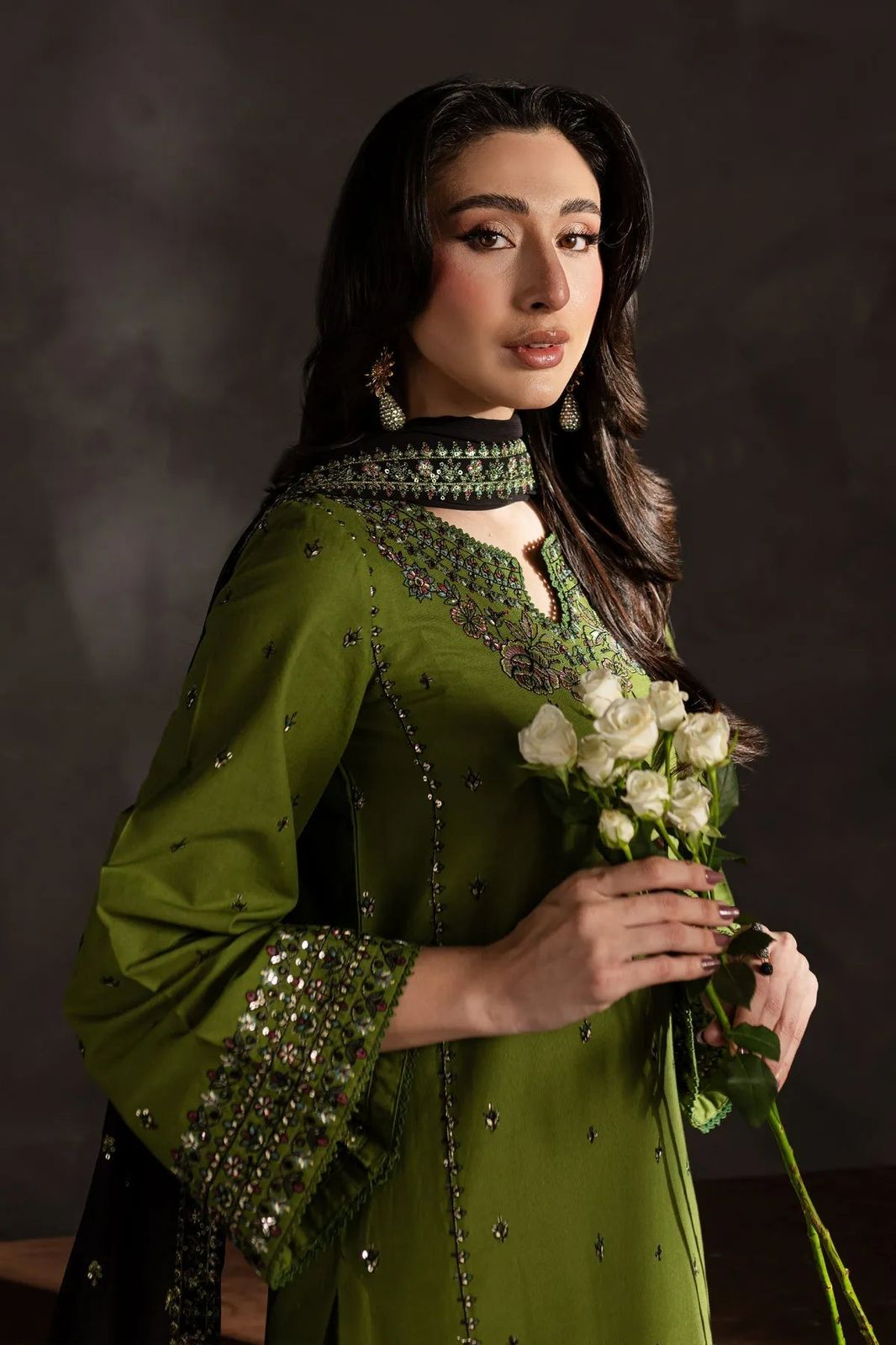 Aneela Dhanak Embroidered 3 Piece | AN110