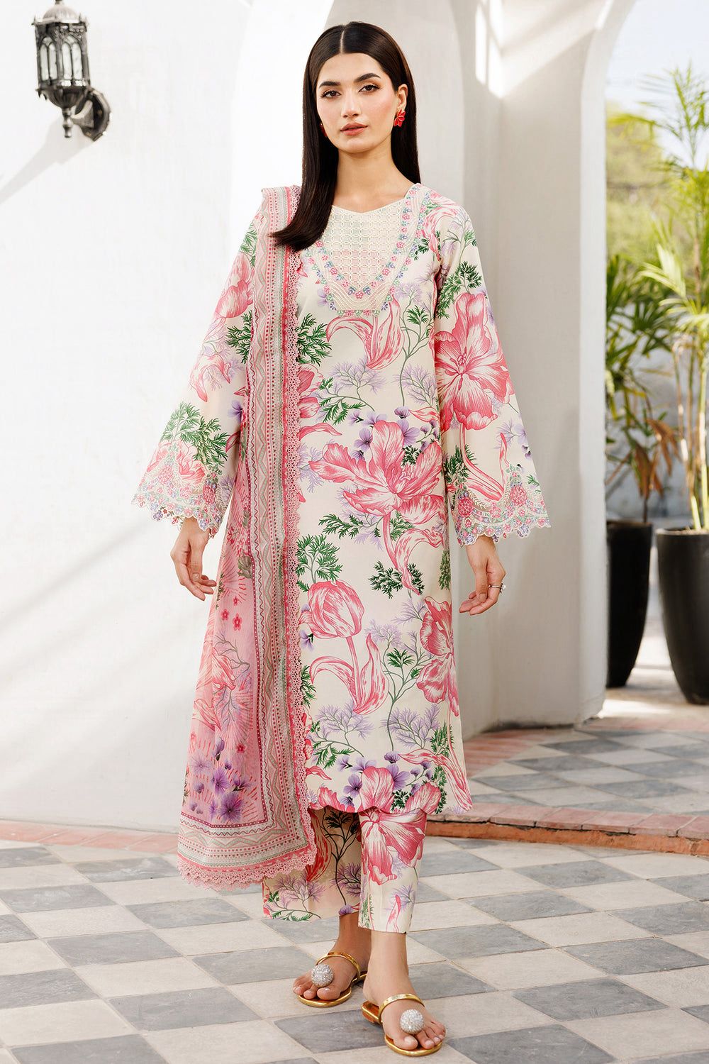 Farasha Lawn Embroidered 3 Piece | FR111