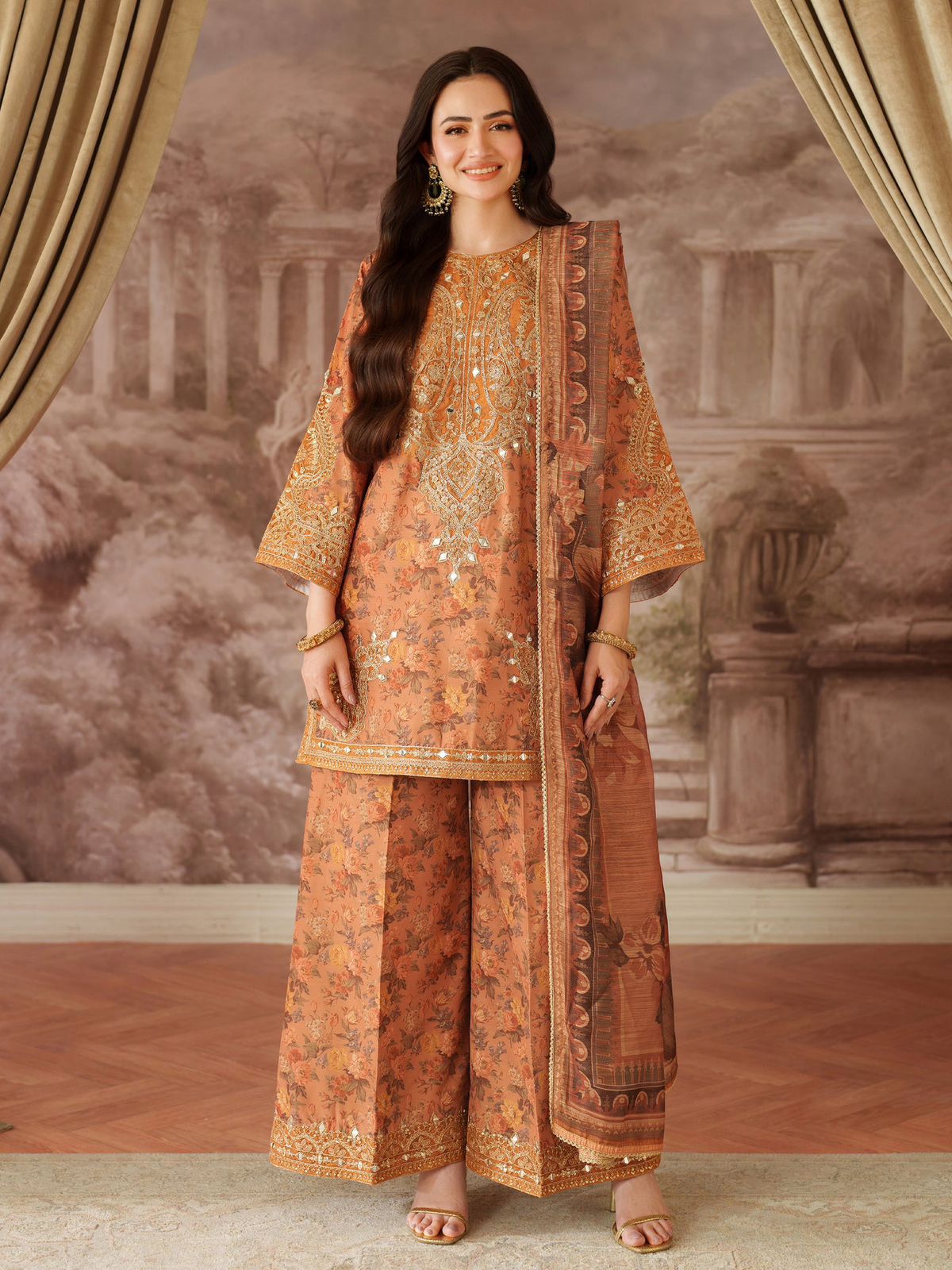 Mohagni Lawn Embroidered 3 Piece | MI114