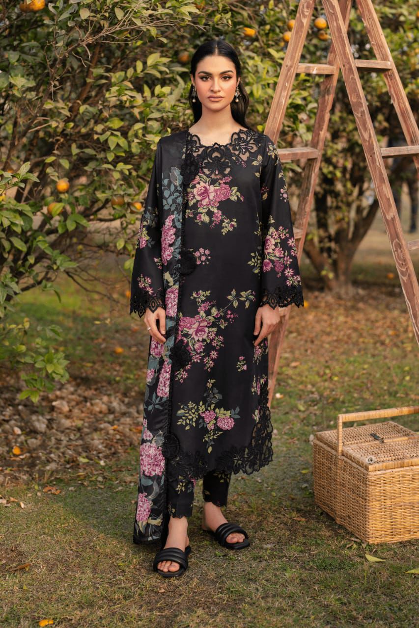Iznik Lawn Embroidered 3 Piece | IZ117