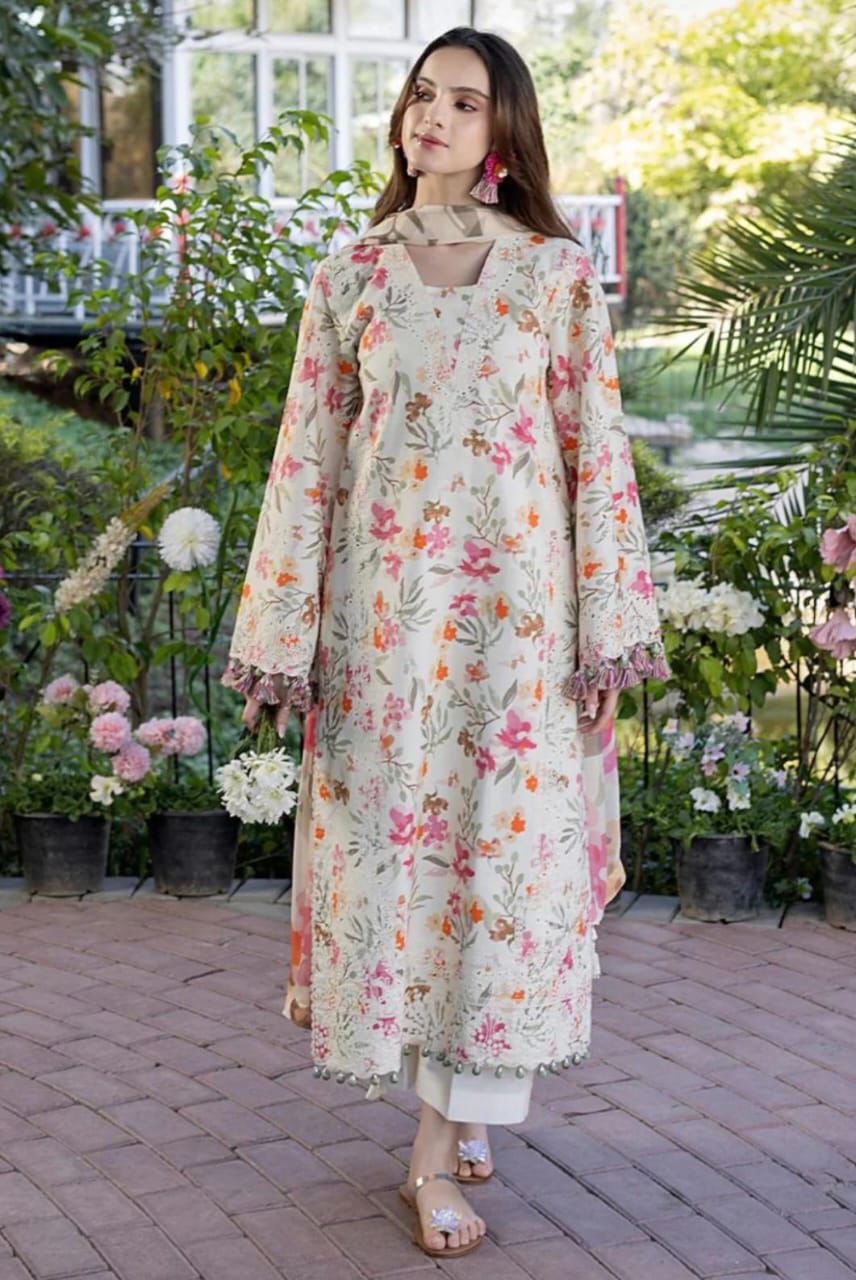 Crimson Lawn Embroidered 3 Piece | CN112