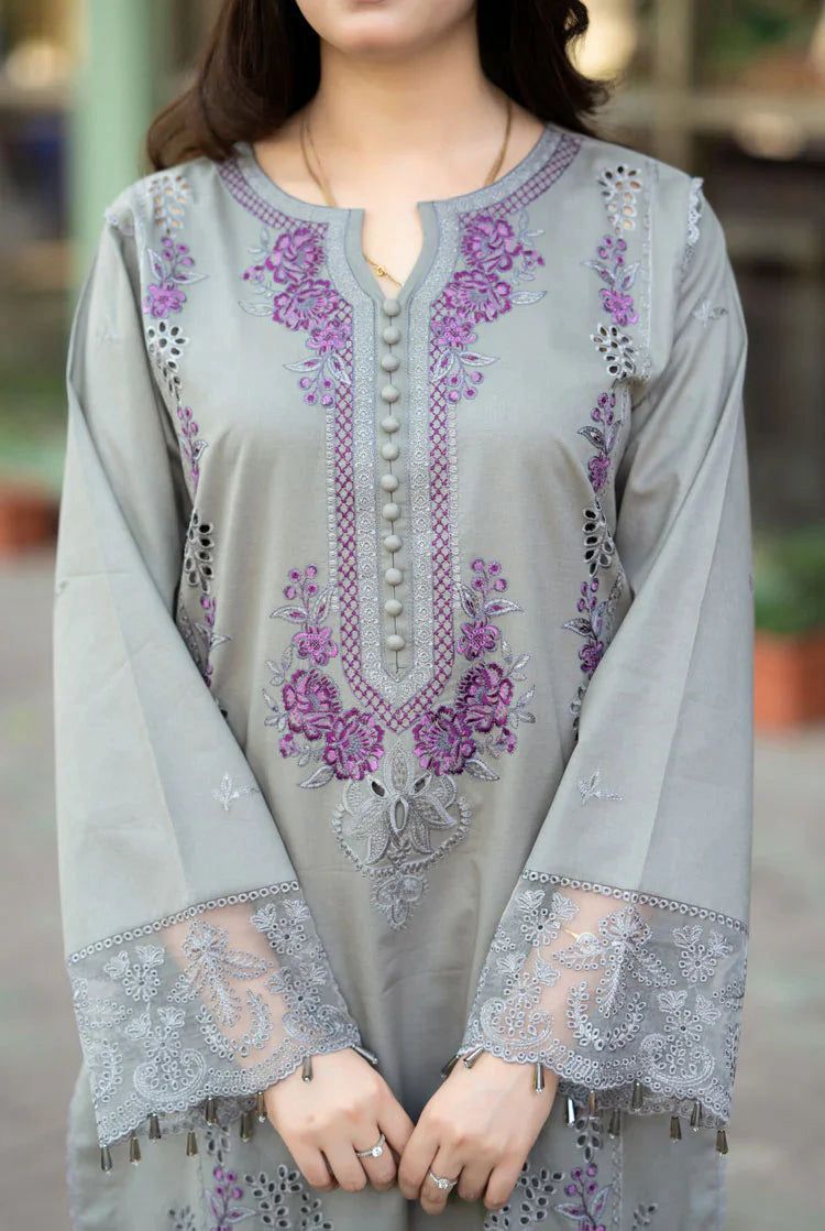 Mushq Lawn Embroidered 3 Piece | MQ110