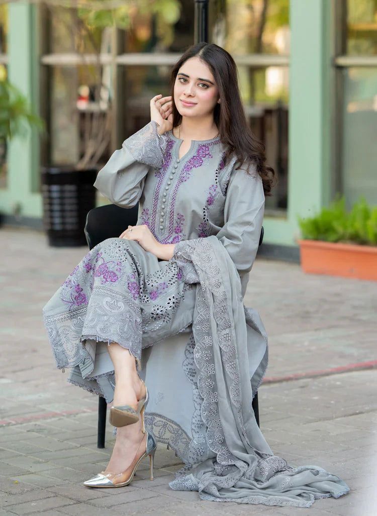 Mushq Lawn Embroidered 3 Piece | MQ110