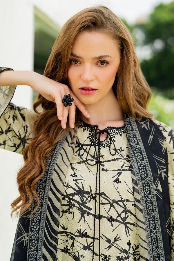 Jazmin Lawn Embroidered 3 Piece | JZ115