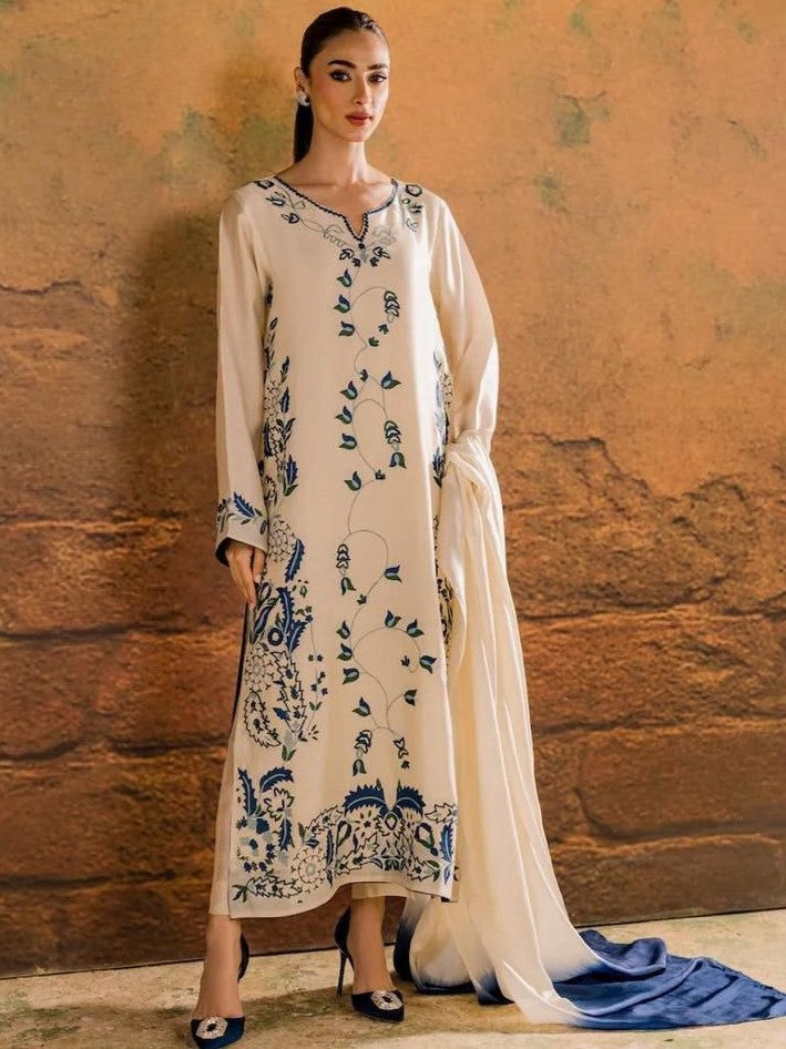 Laam Lawn Embroidered 3 Piece | LM111