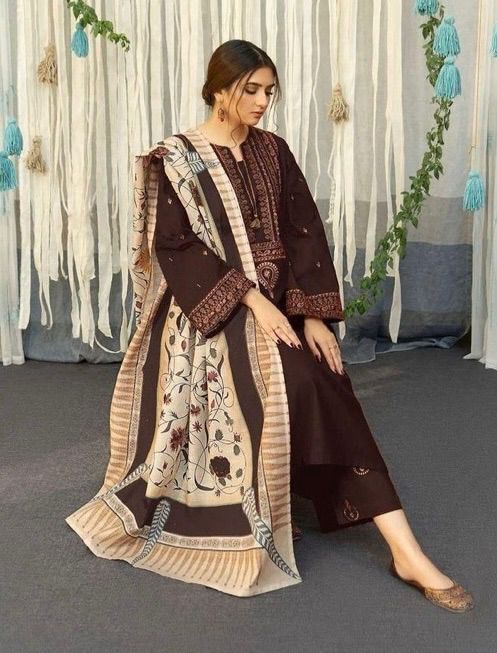 Aisling Lawn Embroidered 3 Piece | AL210