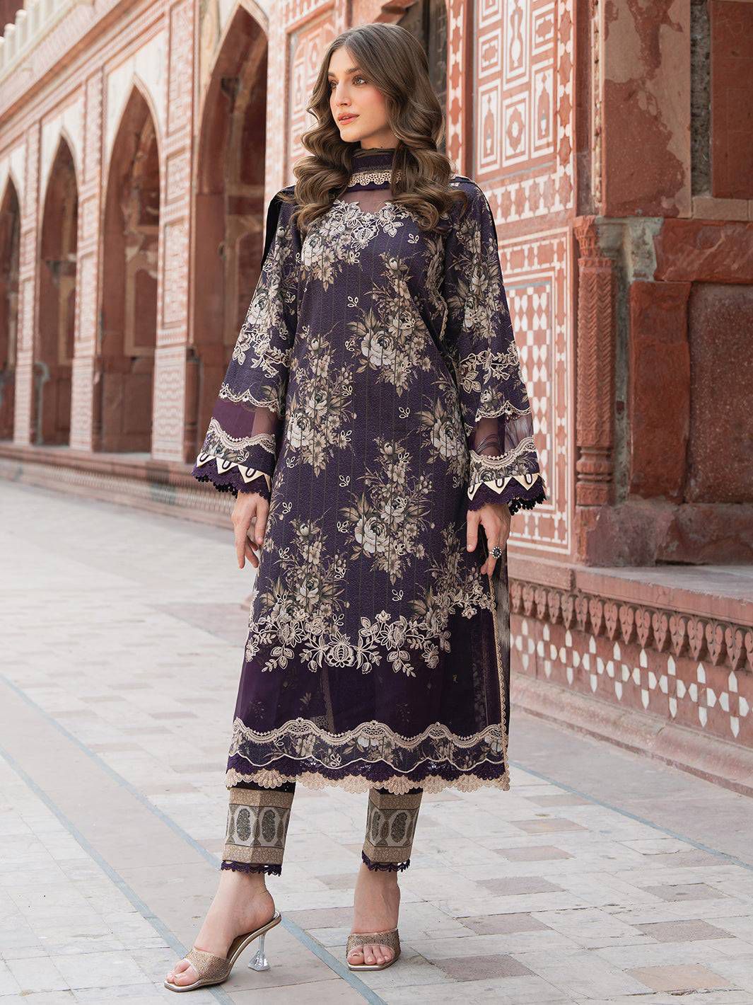 Bin Ilyas Lawn Embroidered 3 Piece | BI113