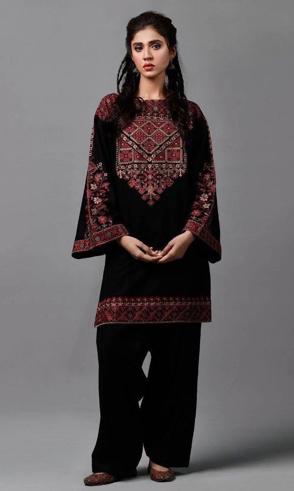 Kayseria Lawn Embroidered 2 Piece | KY110