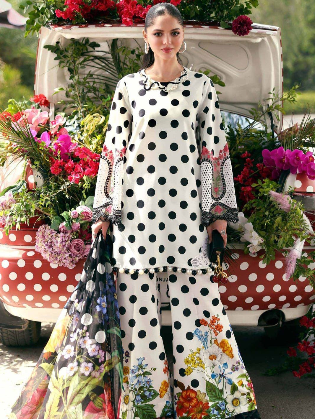 Maria B Lawn Embroidered 3 Piece | MB156