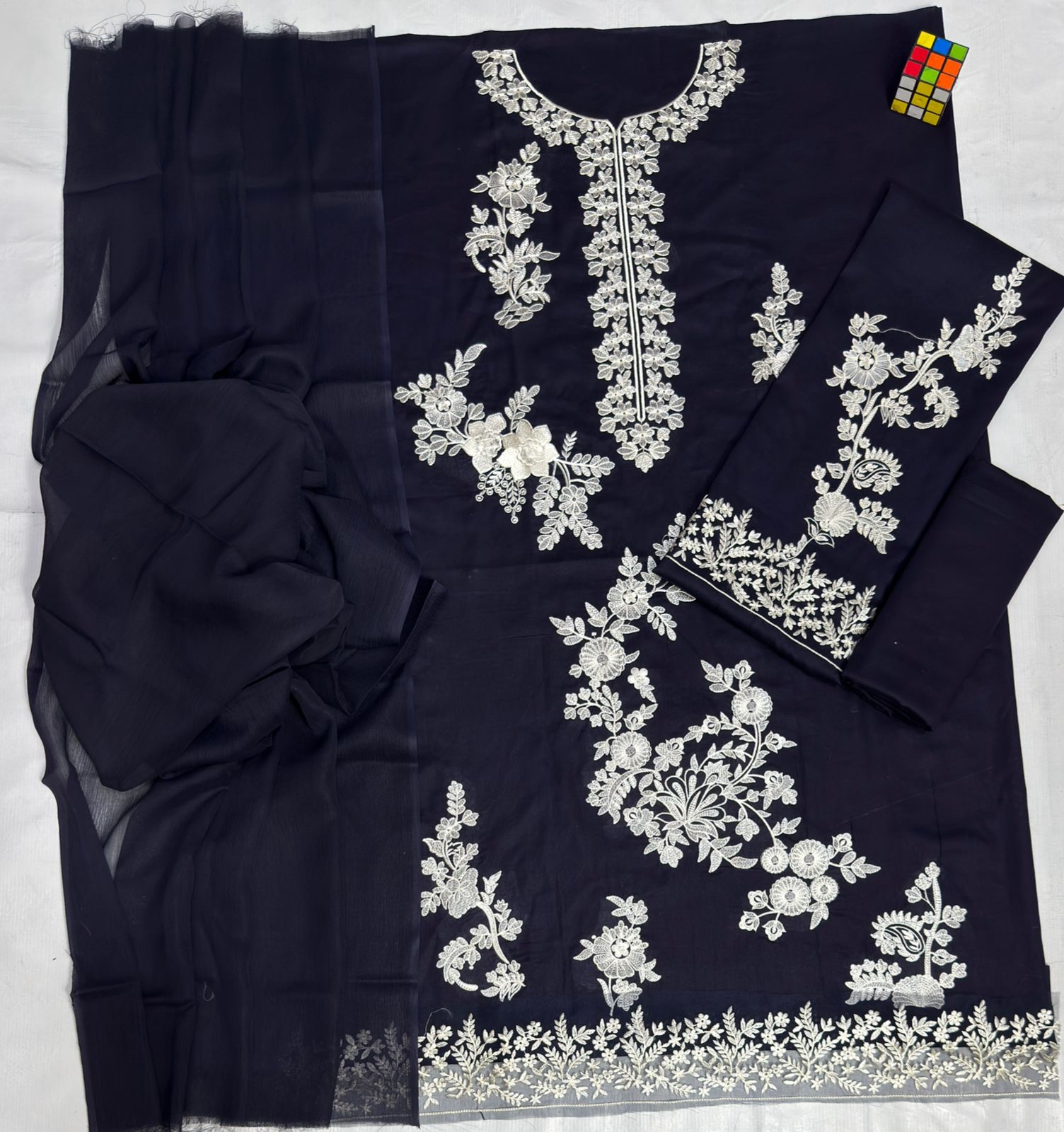 Batik Lawn Embroidered 3 Piece | BK221