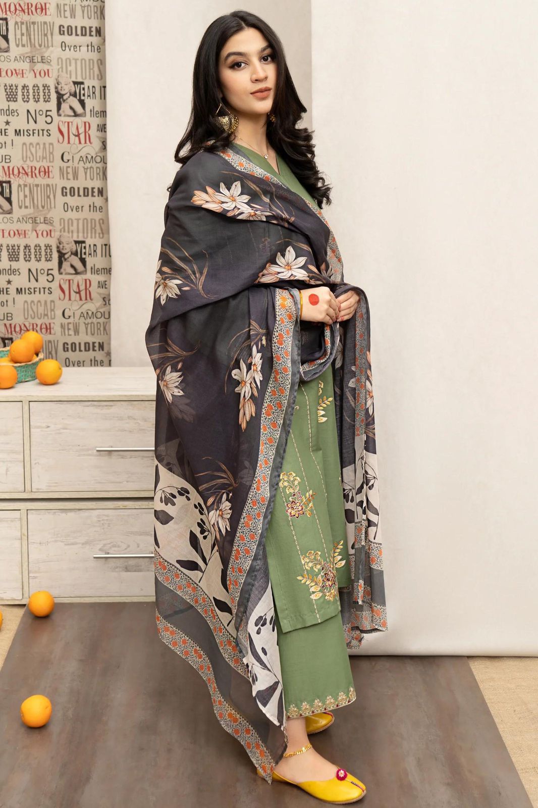 Urge Dhanak Embroidered 3 Piece | UG100