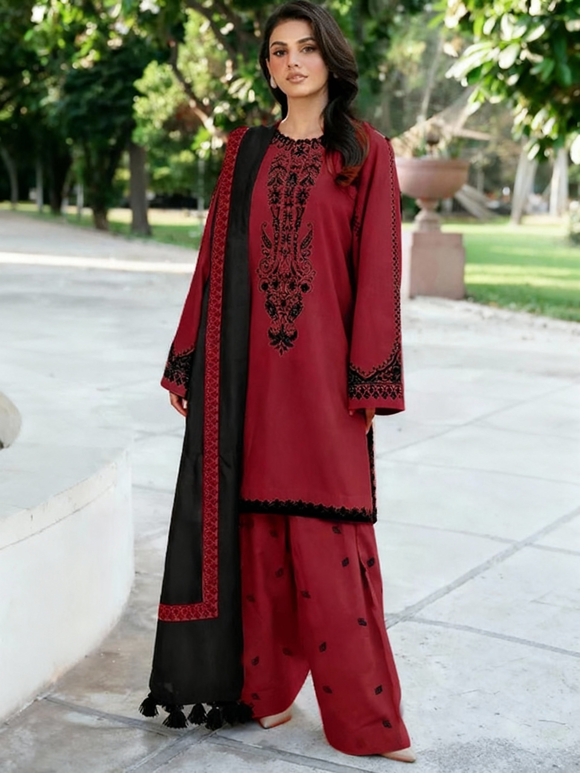 Baroque Dhanak Embroidered 3 Piece | BQ133